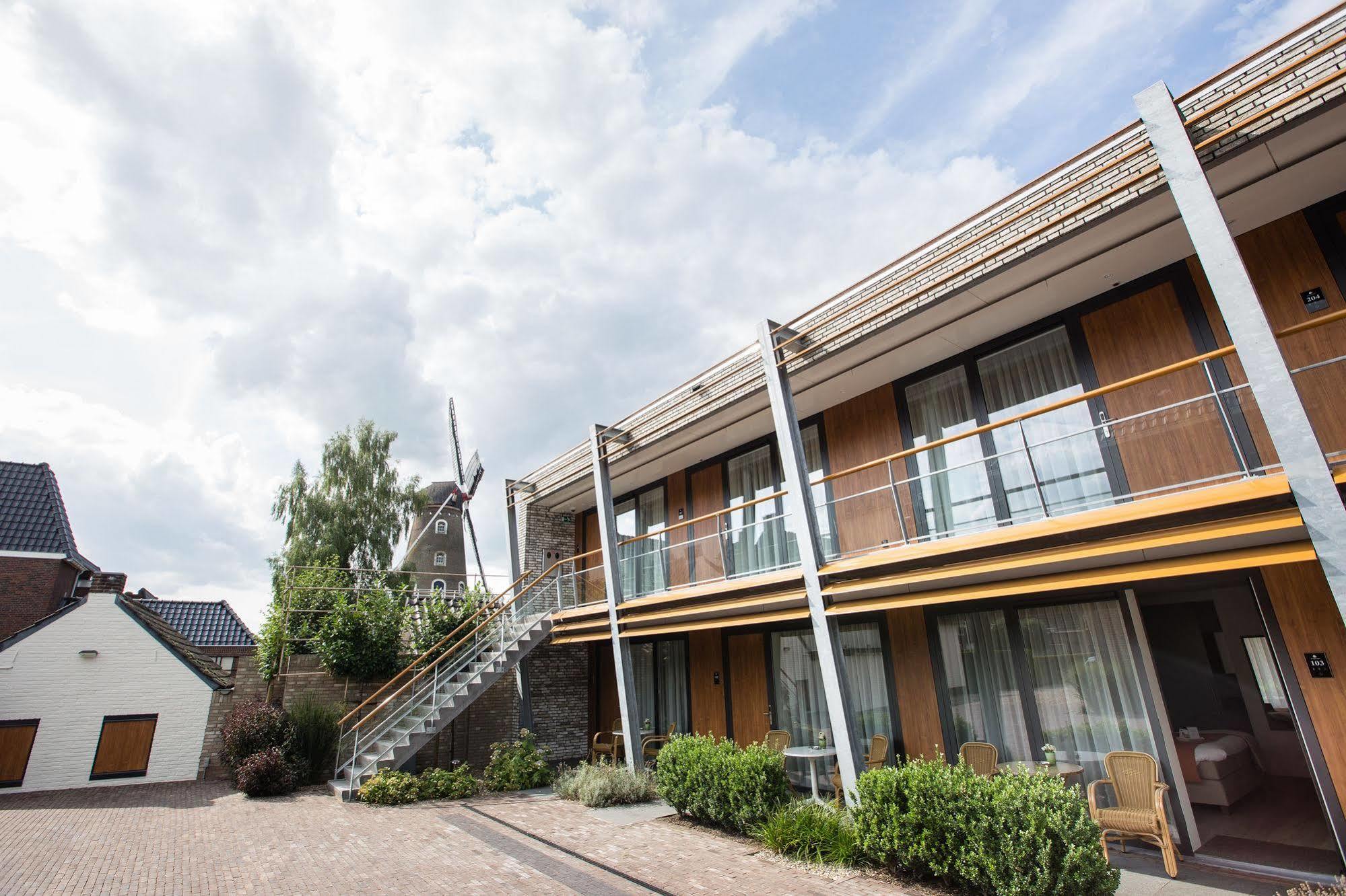 De Twee Linden Hotel Beneden-Leeuwen Exterior foto